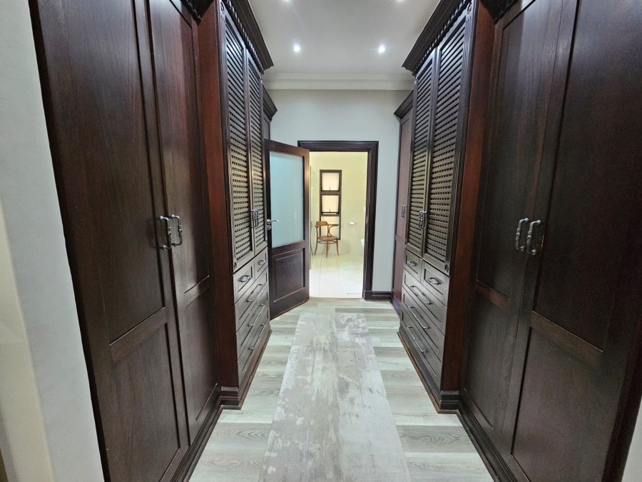 5 Bedroom Property for Sale in Jim Fouchepark Free State